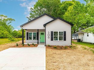 506 E Townsend St, Dunn, NC 28334
