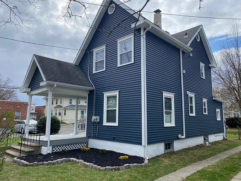 15 Harvard Ave #B — Photo 1