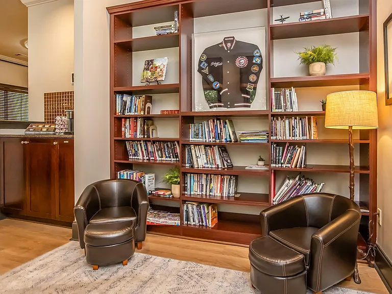 Park Ridge Apartment Homes — Photo 10