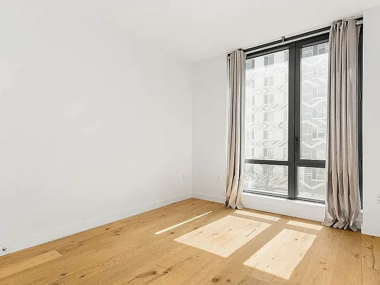 23 W 116th St #8F — Photo 6
