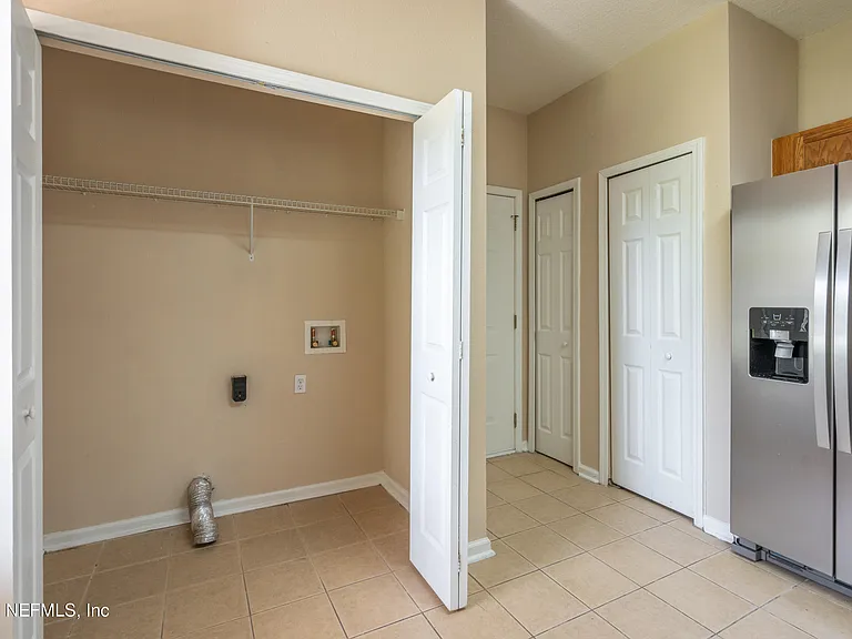 313 Scrub Jay Dr — Photo 18