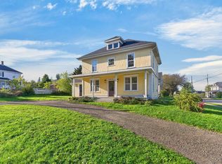 1 Maple Ln, Kensington, PE C0B 1M0