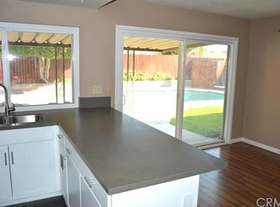5th image of 7049 Rhone Ave