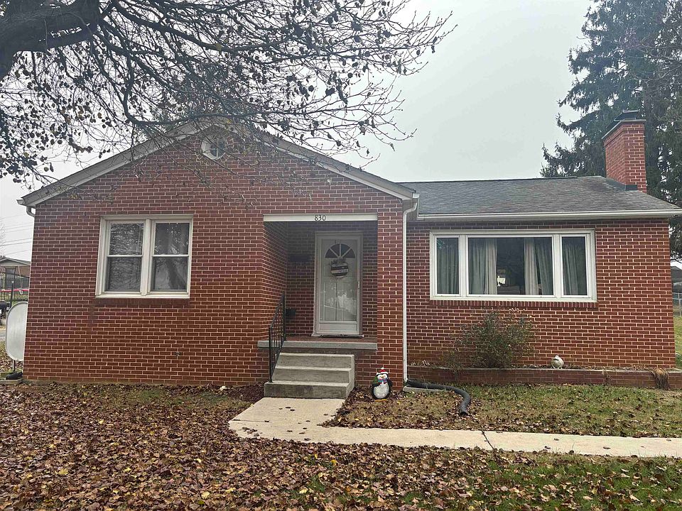 1st image of 830 2nd St