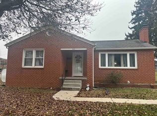 830 2nd St, Christiansburg, VA 24073