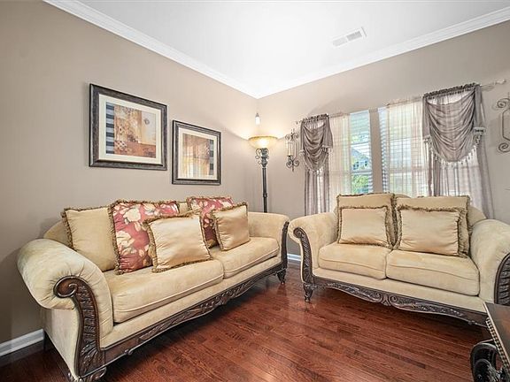 5th image of 13167 Beacon Hill Way