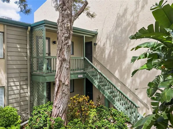 1601 BAYHOUSE POINT DRIVE #204, SARASOTA, FL 34231