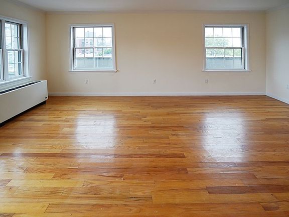 5th image of 1438 31st Dr APT 13