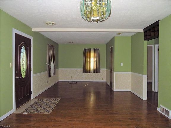 5th image of 252 Bon Air Ave