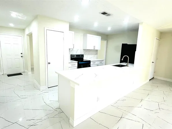 12407 Mistymont Dr, Houston, TX 77070