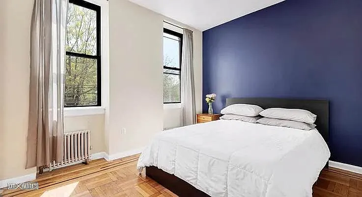 Rented by Compass | media 9