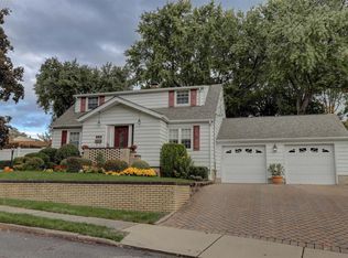 12-61 Western Dr #1X, Fair Lawn, NJ 07410