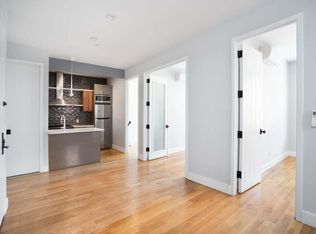 17 Belvedere St #2B, Brooklyn, NY 11206