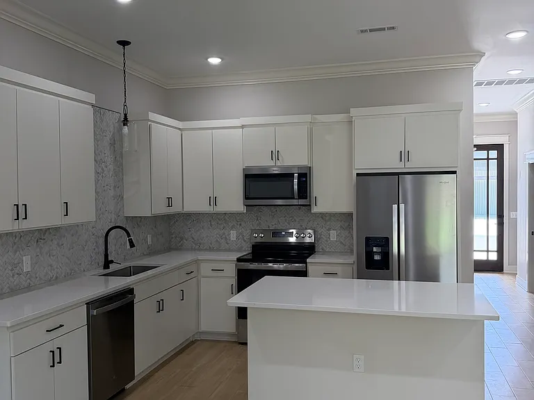 5274 Reagan Dr #A — Photo 2