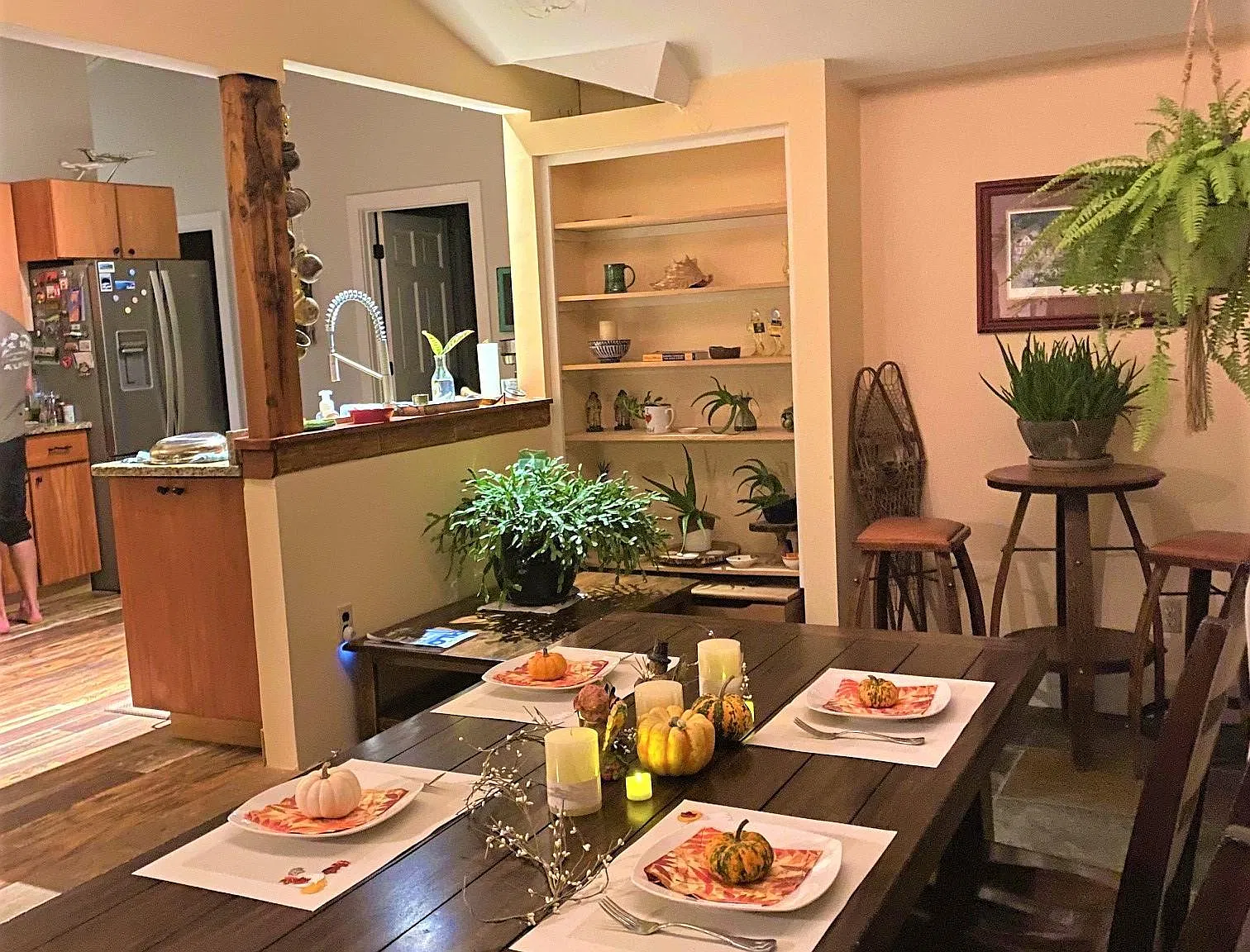 4 bed, 1800 sqft, $3,600 — Photo 4
