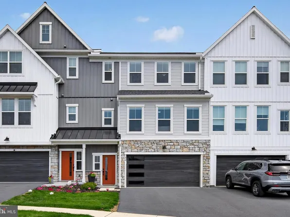 154 Marissa Ct, Newmanstown, PA 17073