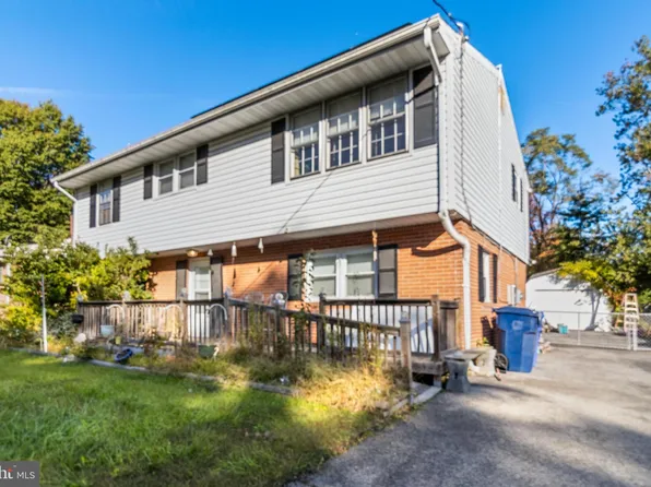 11 Oak St, Indian Head, MD 20640