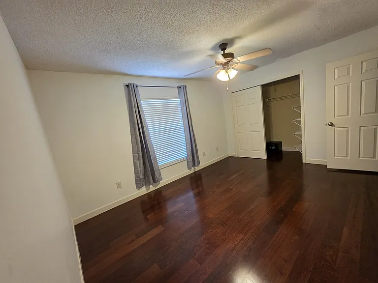 1712 Silver Creek Ct #99 — Photo 12