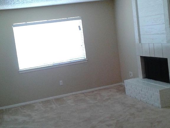3rd image of 1505 Tennis Dr APT 115