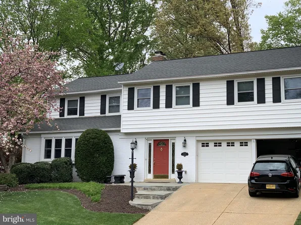 2624 E Meredith Dr, Vienna, VA 22181