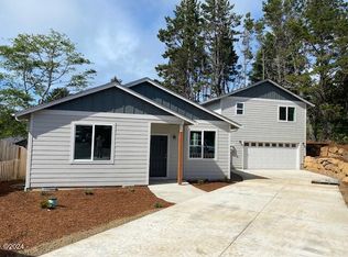 3432 SE 35th Ct, Lincoln City, OR 97367