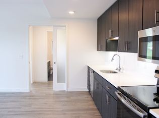 Nine10@Land Place, Milwaukee, WI 53202