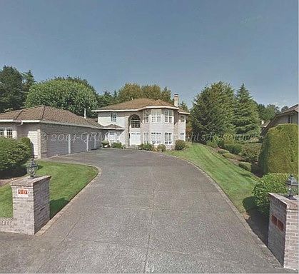 2nd image of 14918 SE Rivercrest Dr