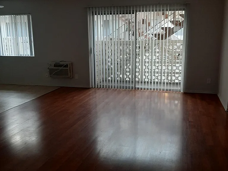 4475 Rosewood Ave #112 — Photo 7