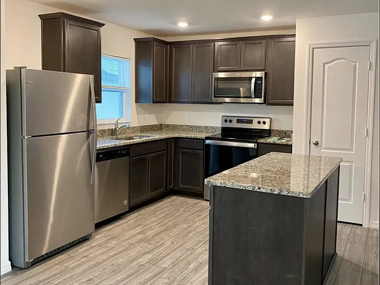8321 Indian Laurel Ln — Photo 5