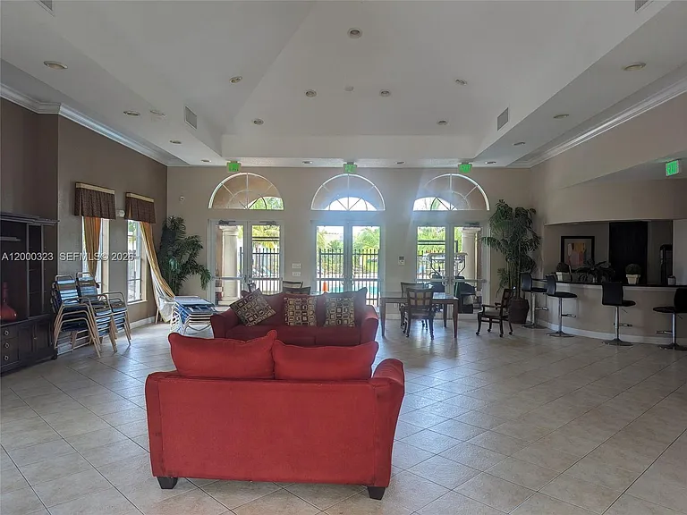 5910 Royal Way #---- — Photo 33
