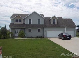 30727 Mission St, Paw Paw, MI 49079