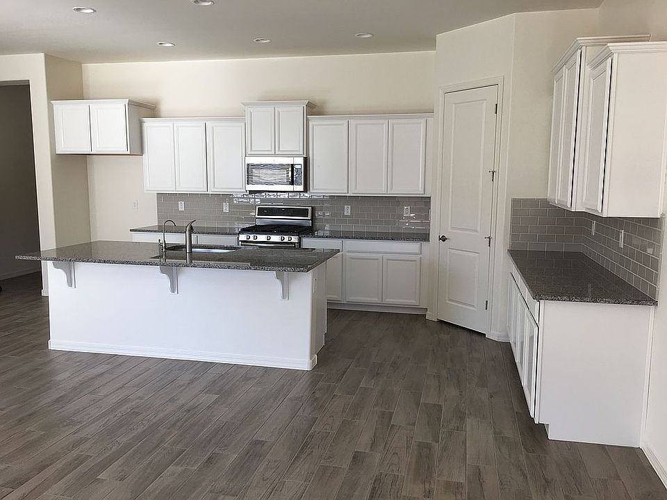 2nd image of 10543 E Palladium Dr