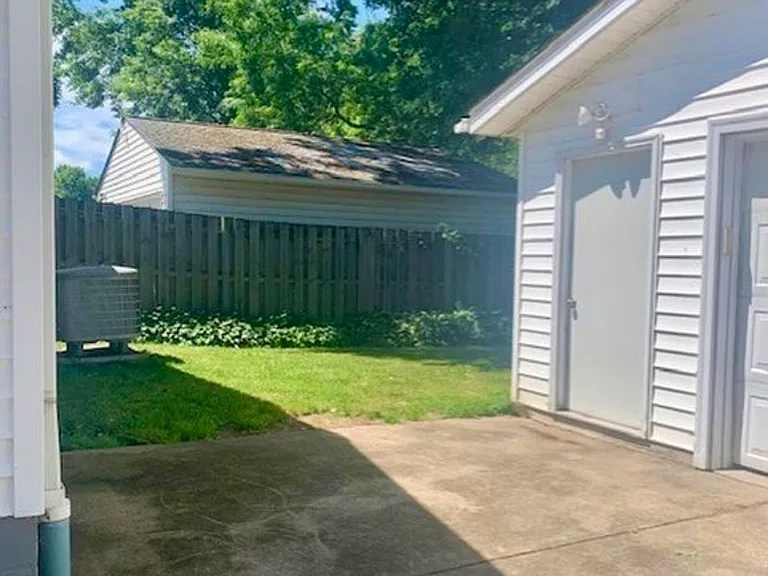 6528 Rosebelle Ave — Photo 29