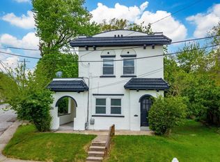 3901 Avilla Pl, Cincinnati, OH 45212