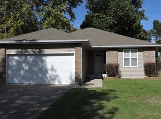 813 W Kerr St, Springfield, MO 65803