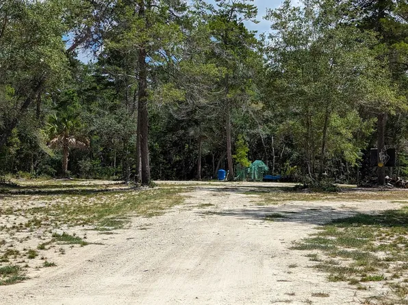 280 Buck Ct N, Perry, FL 32348