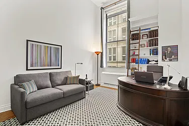 Rented by R New York