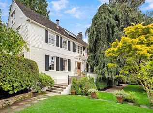 1031 McGilvra Blvd E, Seattle, WA 98112