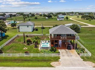 176 Stovall Dr, Palacios, TX 77465