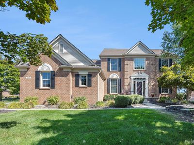 273 Franklin Wright Blvd, Lake Orion, MI, 48362