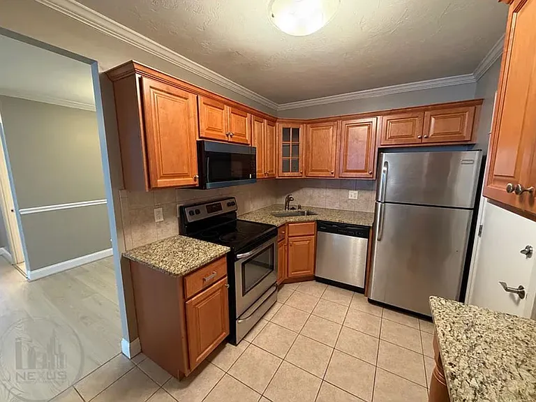 47 Alvarado Ave #1A — Photo 19