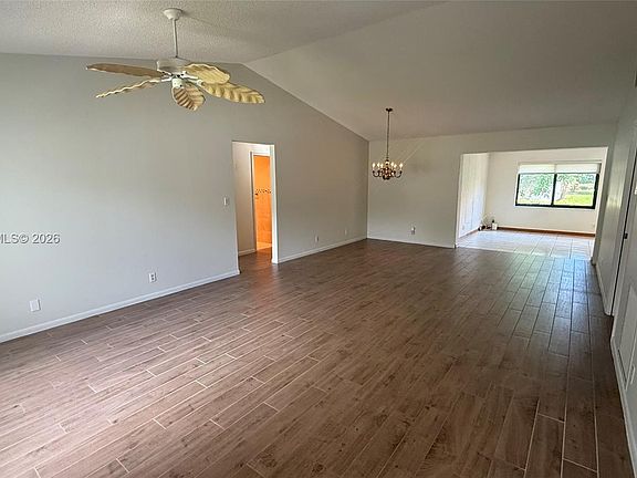 2nd image of 7905 Cloverfield Cir