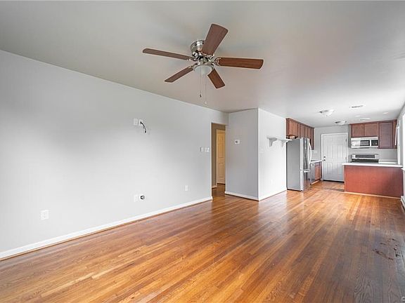 3rd image of 111 S Elm Ave
