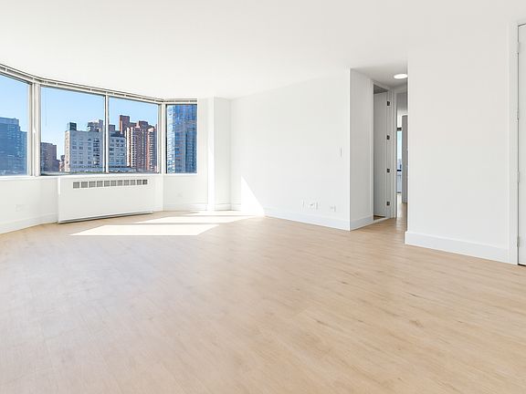 5th image of 1735 York Ave APT 22G