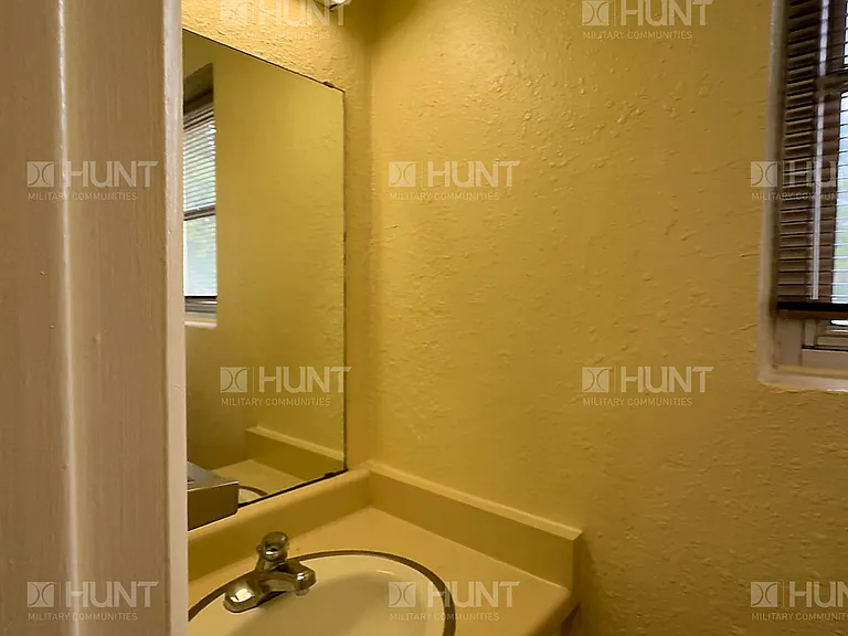 3A H St E #922A — Photo 4