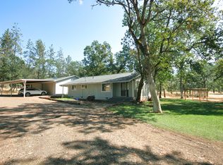 624 Rock Creek Rd, Gold Hill, OR 97525