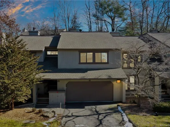 3 Catalpa Court #3, Avon, CT 06001