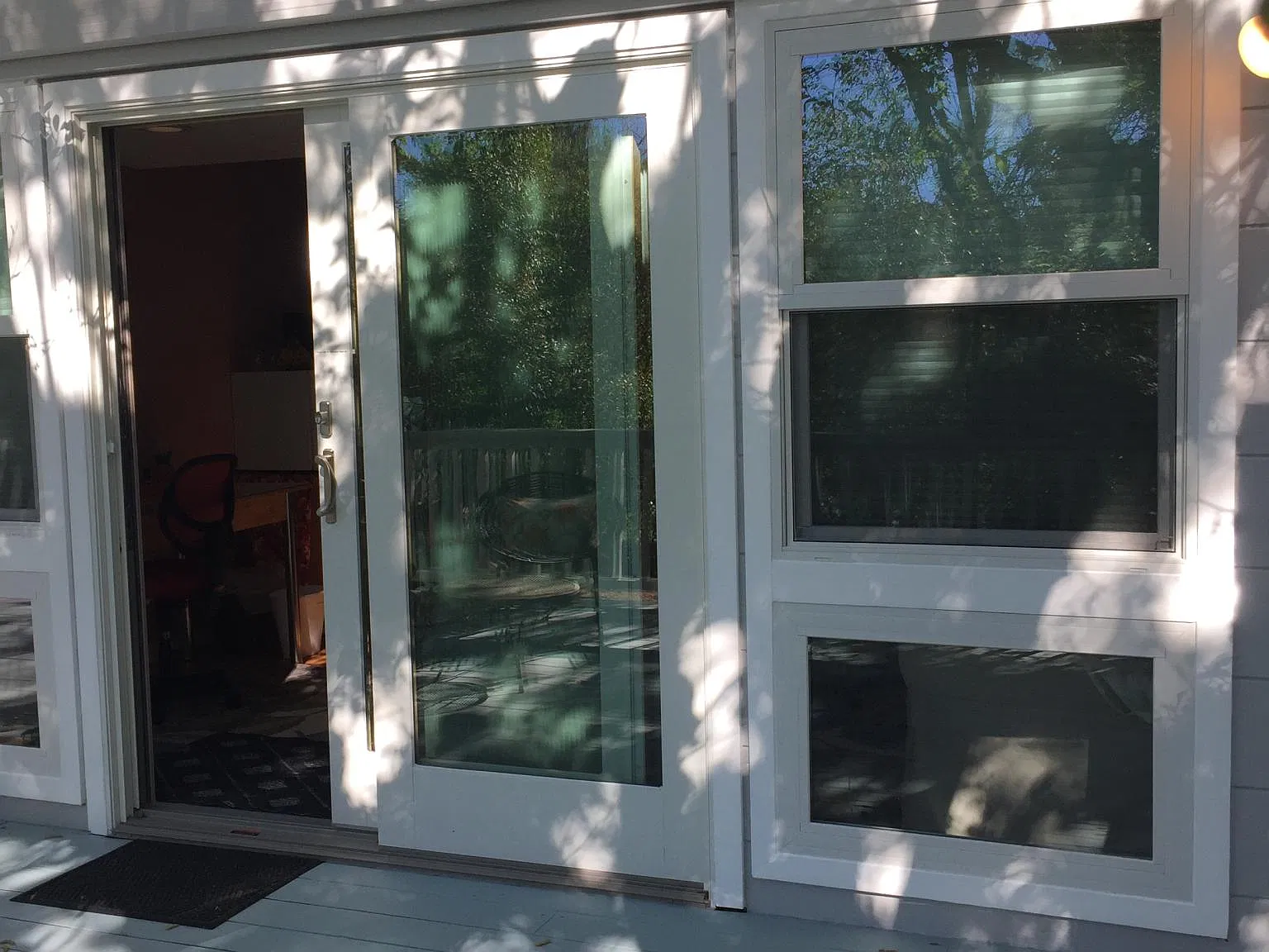 1515 Sunset Loop — Photo 3
