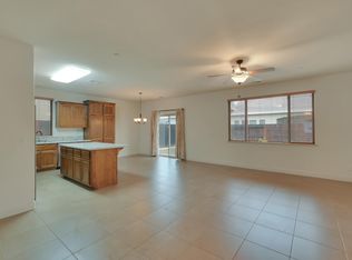 5525 Peach Tree Dr, Linda, CA