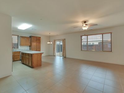 5525 Peach Tree Dr, Linda, CA, 95901